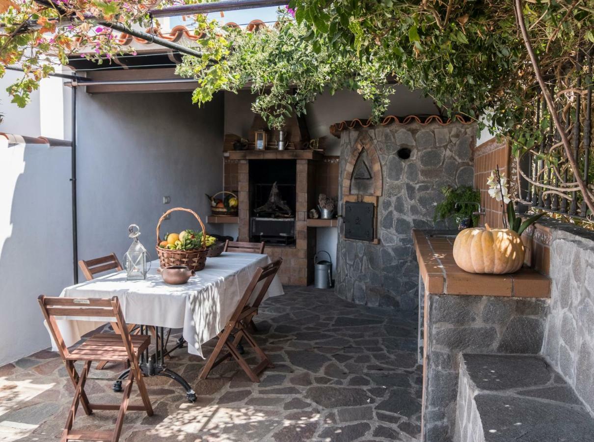 San Borondon Guest House Alojera Exterior photo